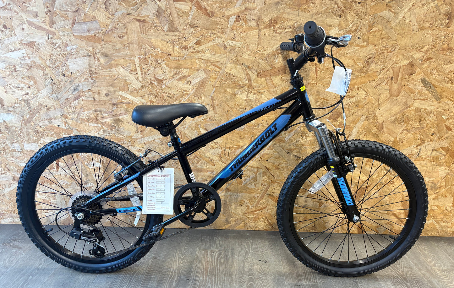 20" Concept Thunderbolt 6spd