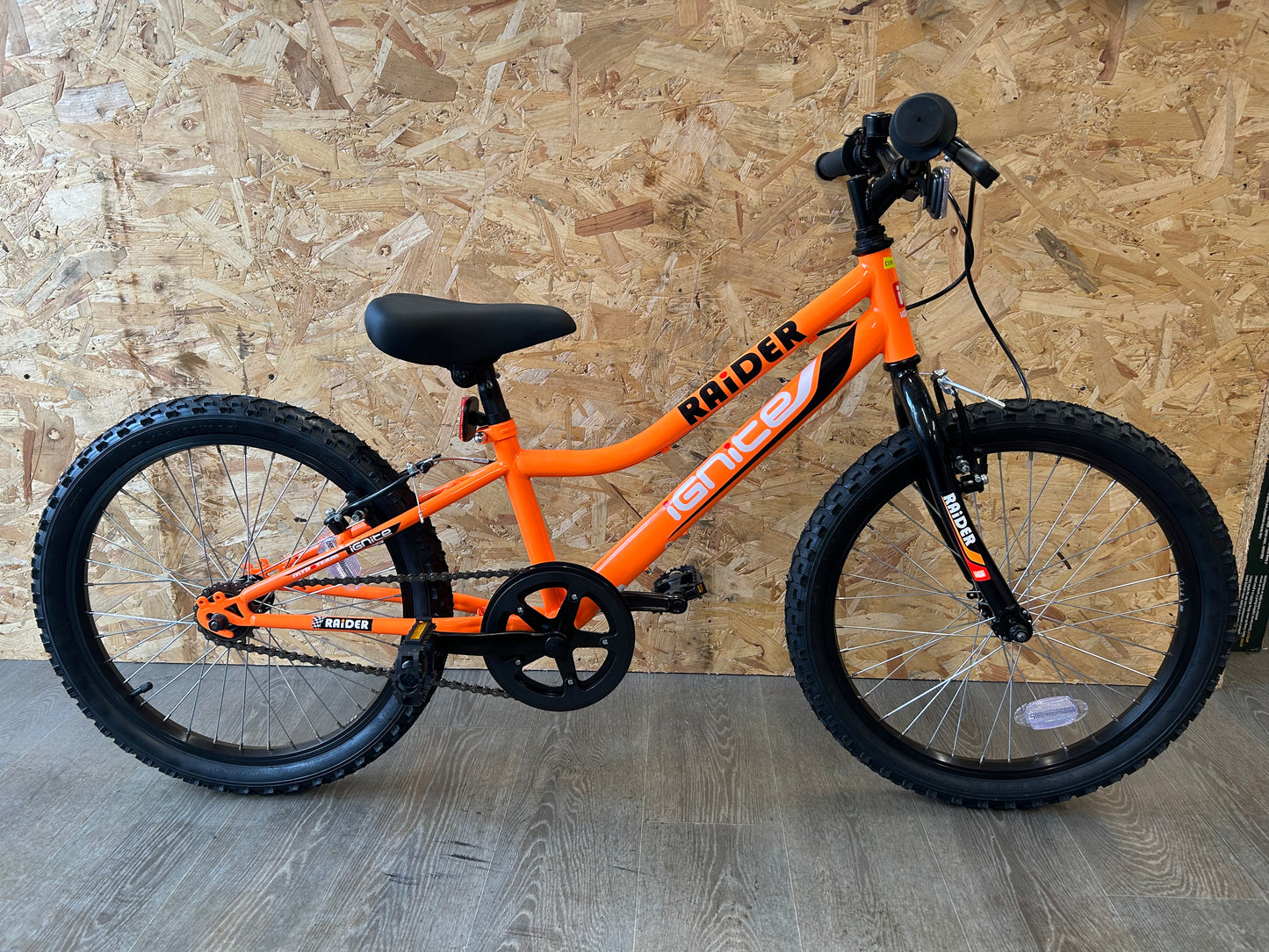 20” Ignite Raider Orange