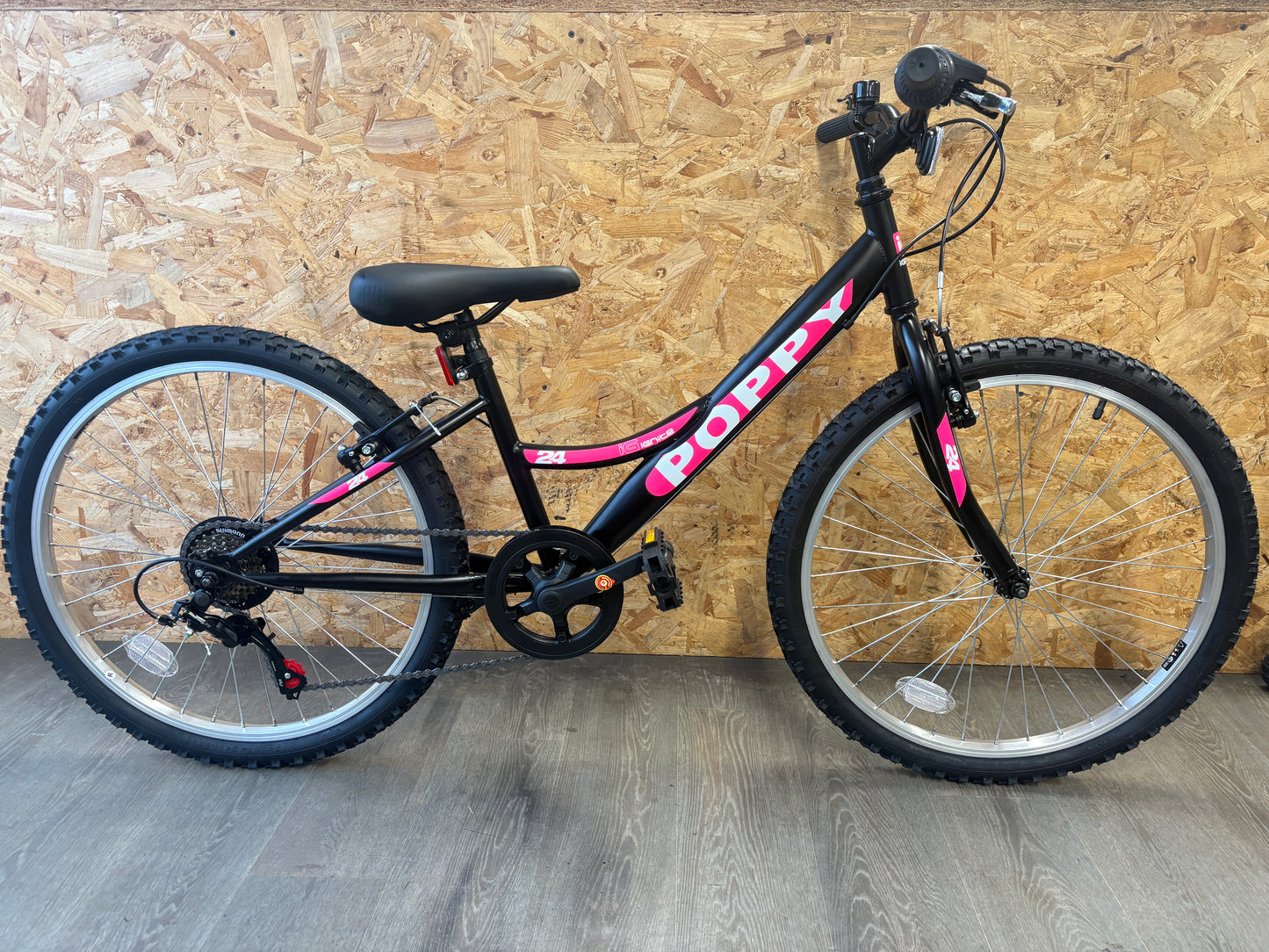 24” Ignite Poppy