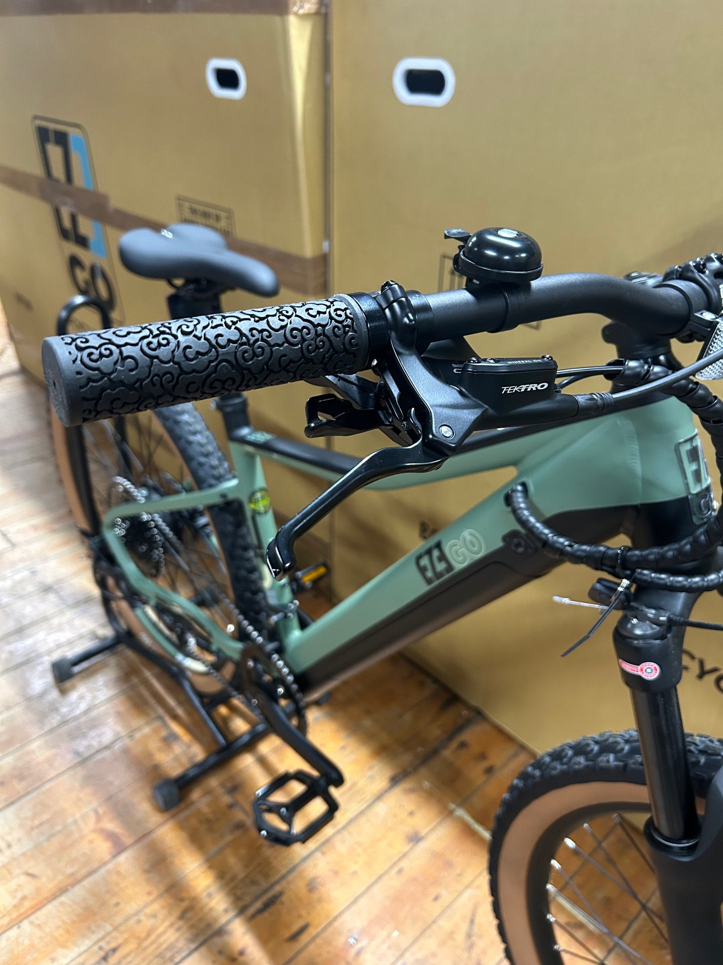 27.5" EZEGO E-MTB Trail destroyer II