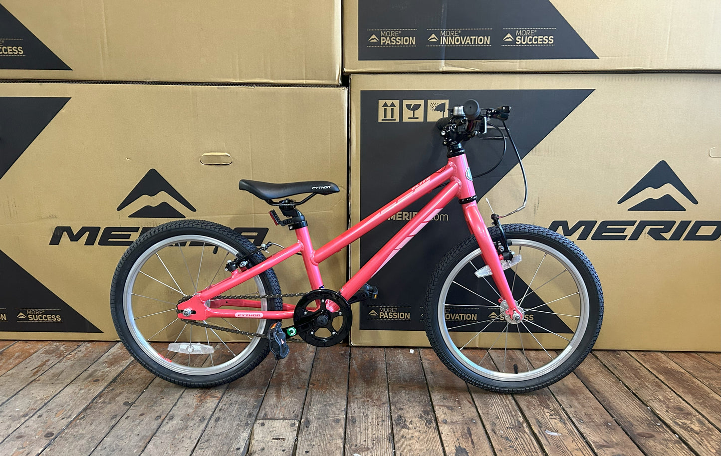 18" Elite Pink