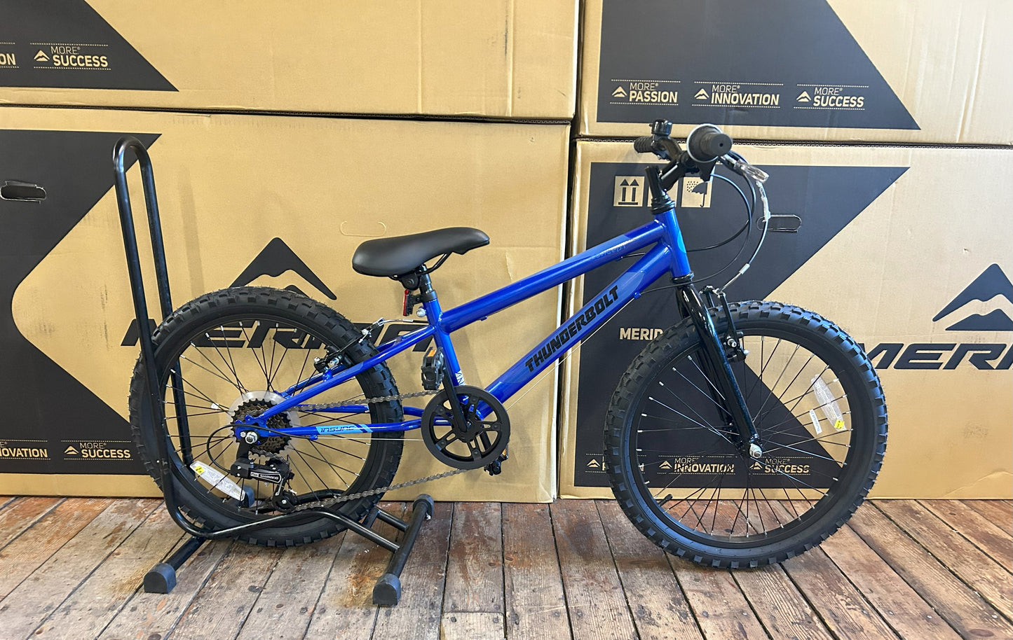 20" Concept Thunderbolt 6spd