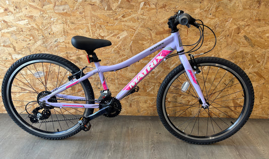 24" Matrix lightweight alloy lavender