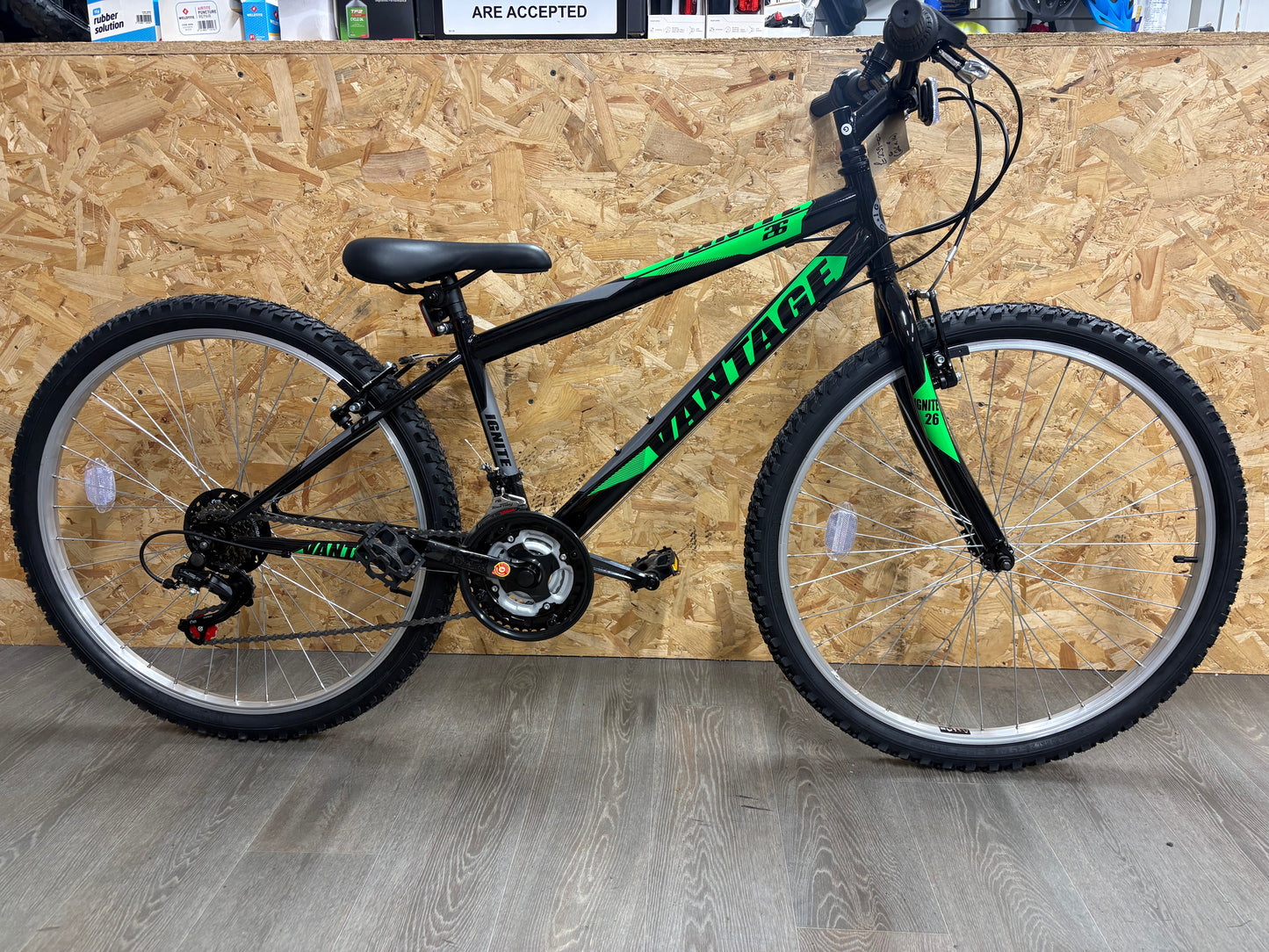 26" Ignite Vantage black/green (new model)
