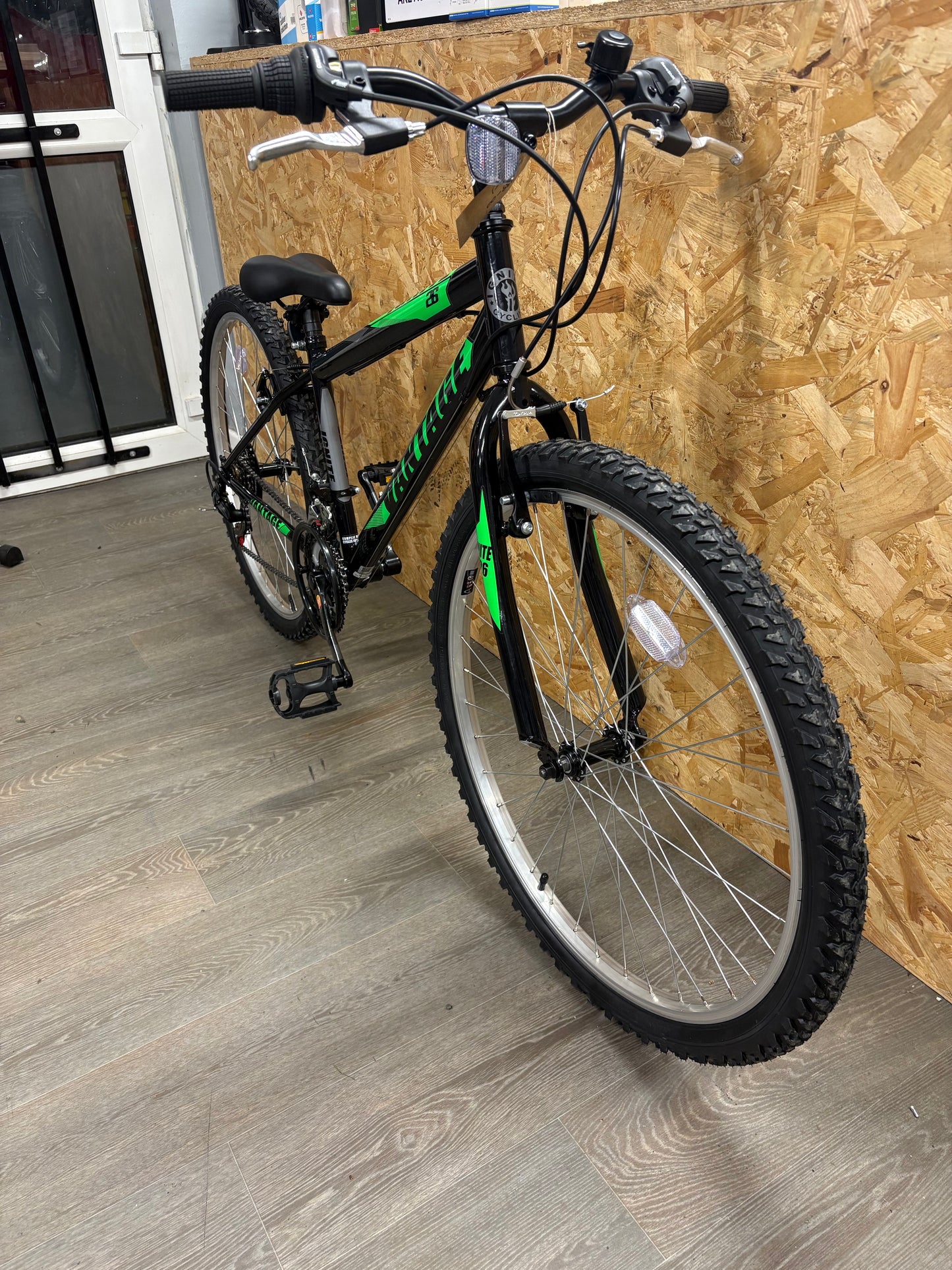 26" Ignite Vantage black/green (new model)