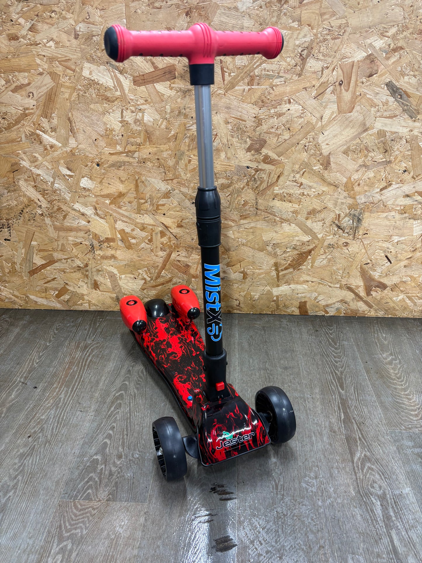 Water vapour scooter Red