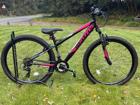 27.5 Ignite Matrix Black/pink