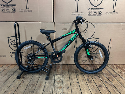 20” Ignite Stealth Black/Green