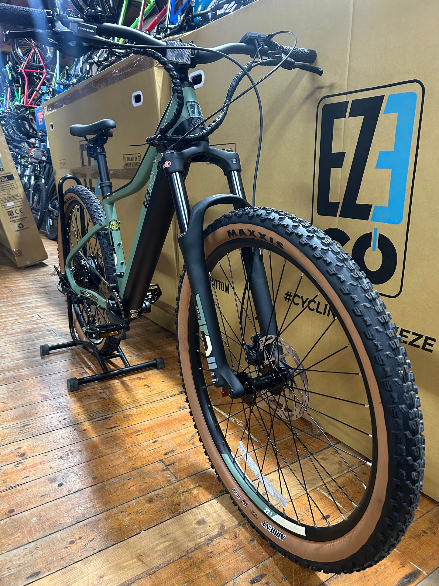 EZEGO E-MTB Trail destroyer II - Main Image