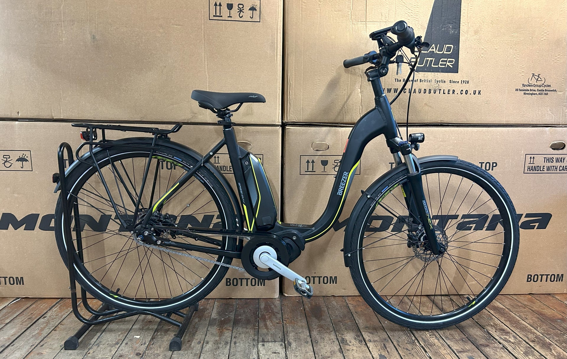 Breeze Greenway Shimano STEPS (ex display) – Claudy Cycles